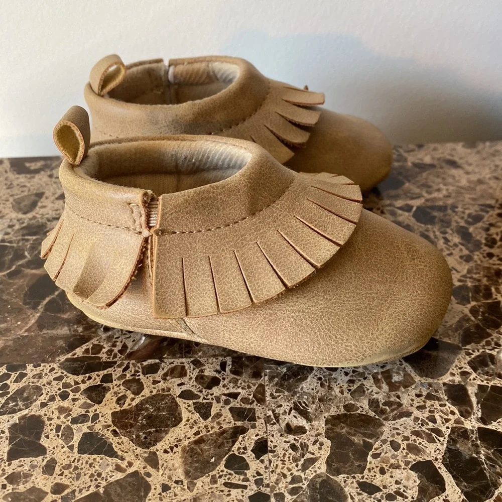 0-3M camel colored fringe trim soft sole shoes